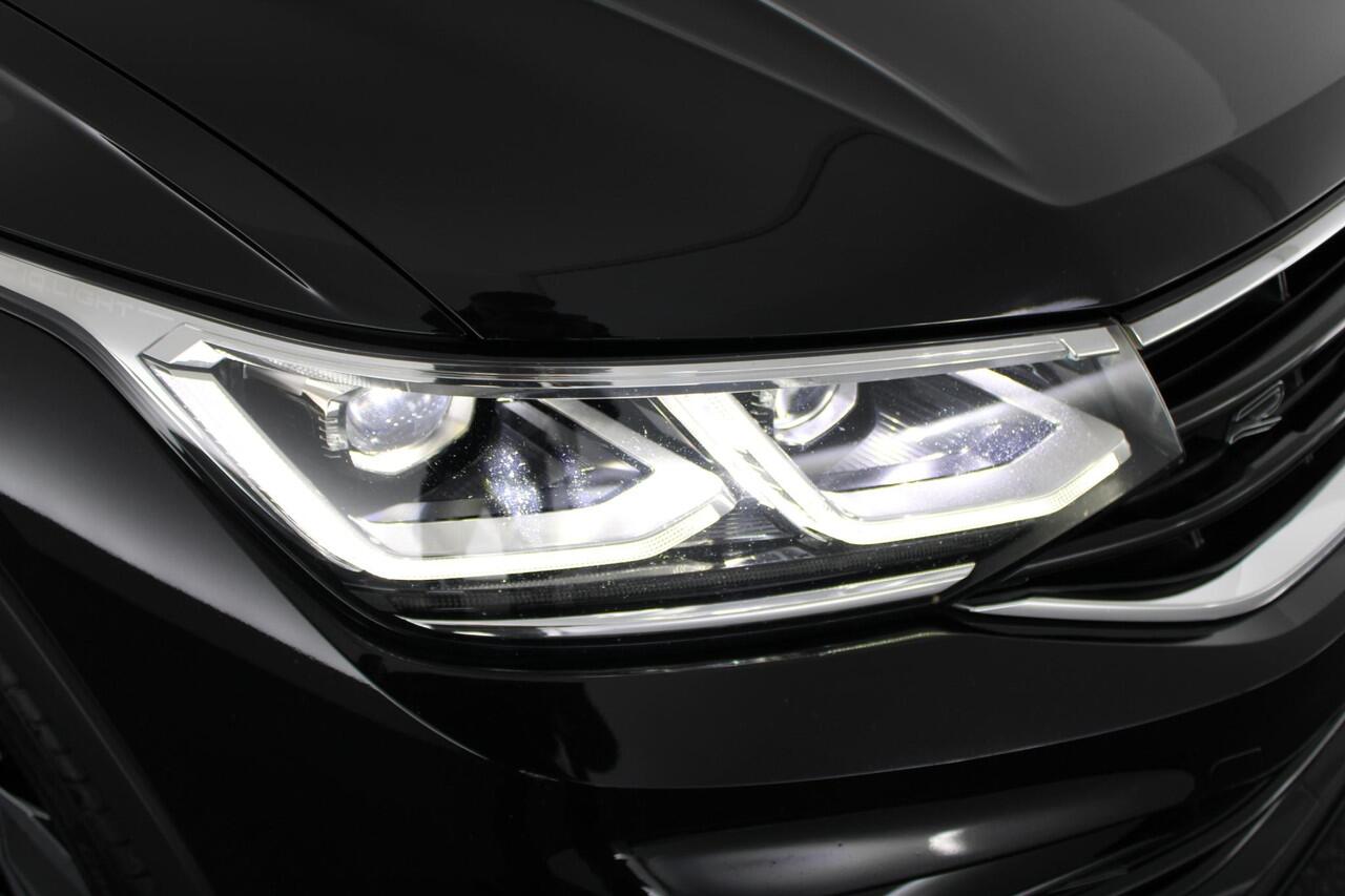 Volkswagen TIGUAN 1.4 TSI 245pk eHybrid R-Line Business+ Black Style Panoramadak Trekhaak Stoelverwarming