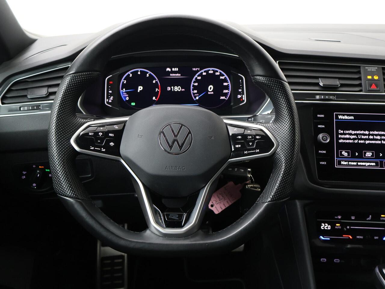 Volkswagen TIGUAN 1.5 TSI R-Line | 150 PK | Automaat | Trekhaak wegklapbaar | LED Plus koplampen | 19"LM velgen | 2 x R-Line | Black Edition |