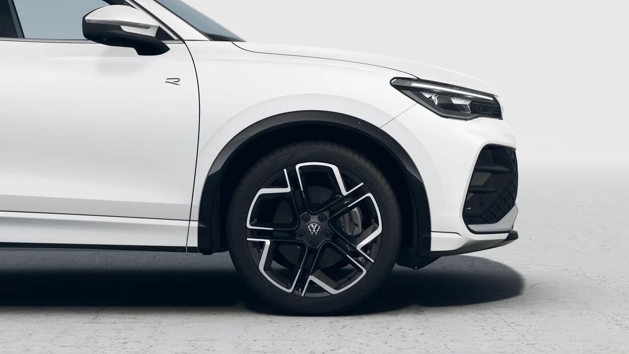 Volkswagen TIGUAN 1.5 eHybrid 204 6DSG R-Line Edition Automaat