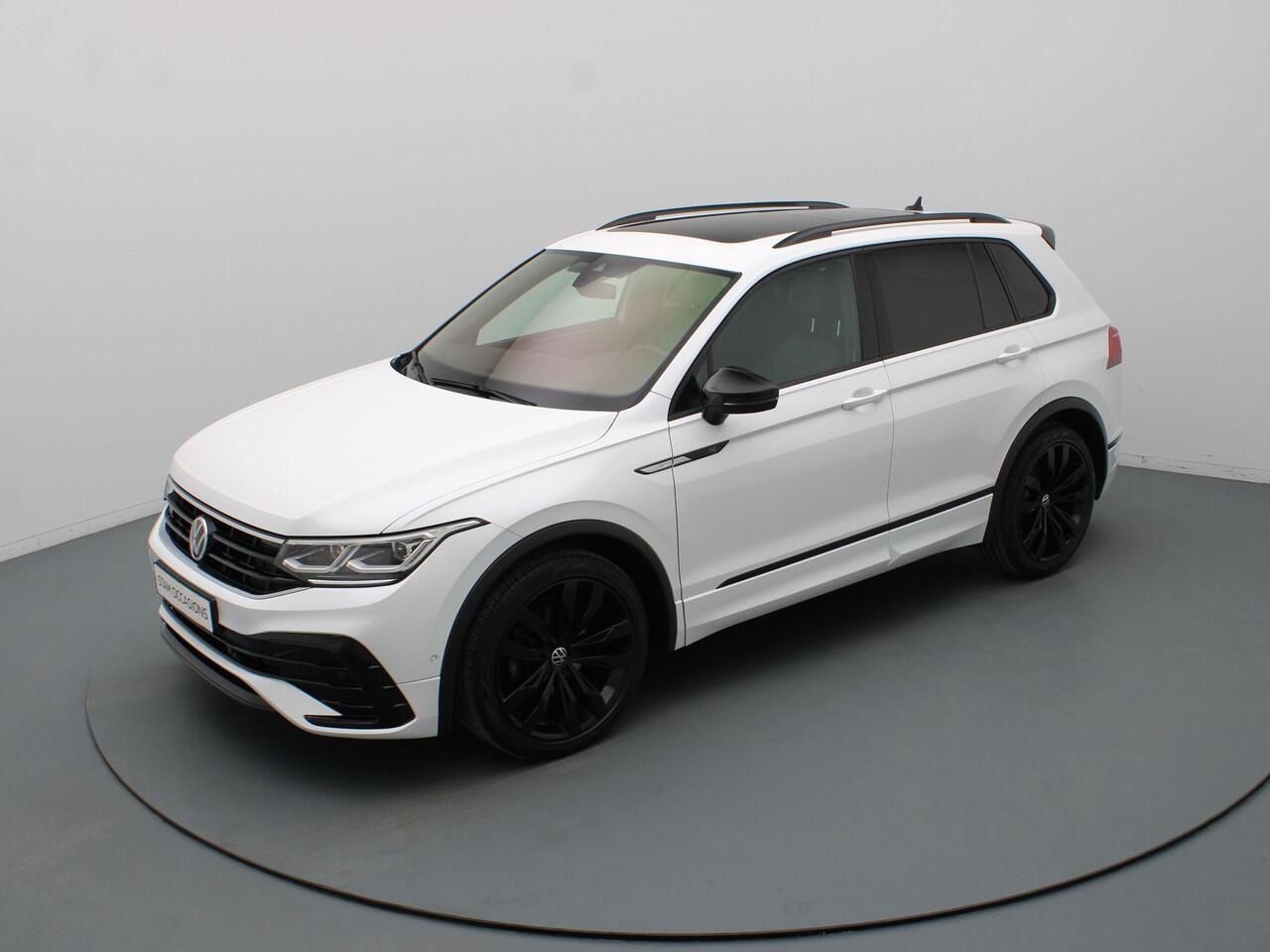 Volkswagen TIGUAN 150pk TSI R-Line Business+ Automaat Camera | Adapt. Cruise | Navi | Parkeersens. v+a | Stoelverw. | Panoramadak