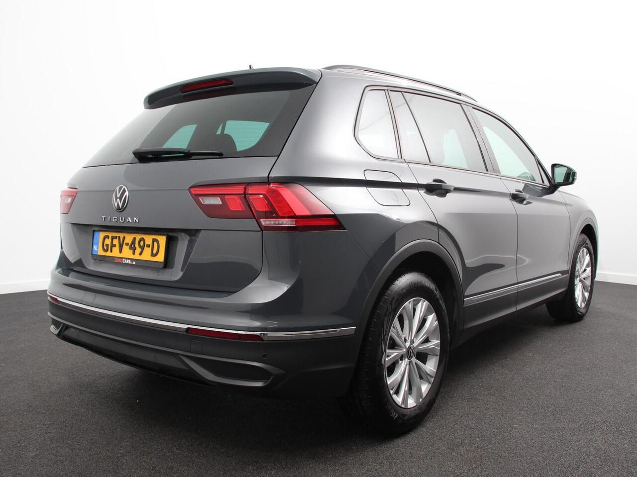 Volkswagen TIGUAN 1.5 TSI DSG 150pk Life | Navigatie | Apple Carplay/Android Auto | Parkeersensoren | Adaptive cruise Control | Wegklapbare Trekhaak | Stoel- en stuurverwarming | Ledverlichting | Getinte ramen | Climate Control