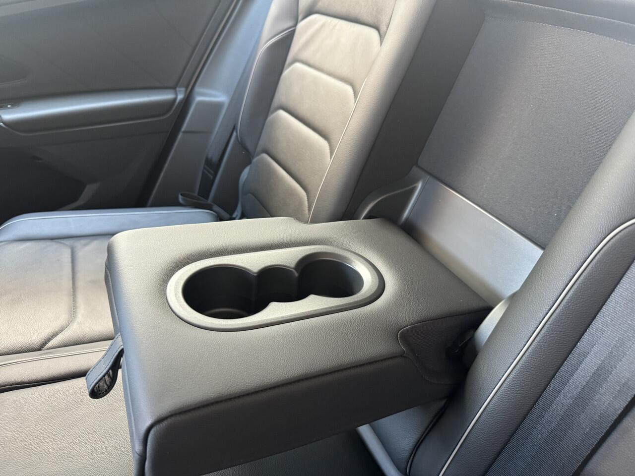 Volkswagen TIGUAN 1.5 TSI ACT Highline Business Leer