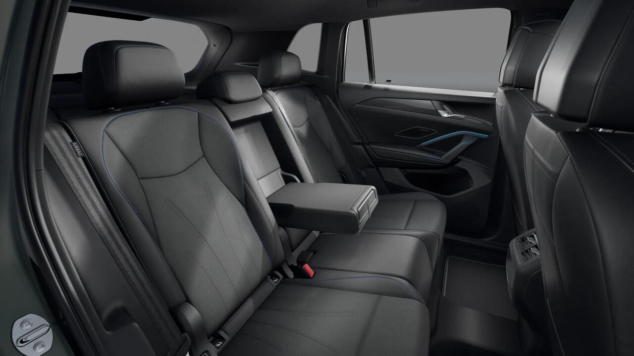 Volkswagen TIGUAN 1.5 eHybrid 272 6DSG R-Line Edition Automaat | Black Style Pakket