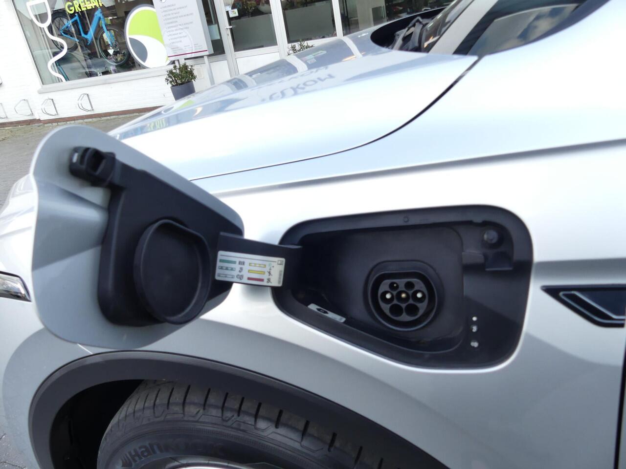 Volkswagen TIGUAN PHEV Business Pack *t/m 10de bouwjaar garantie!