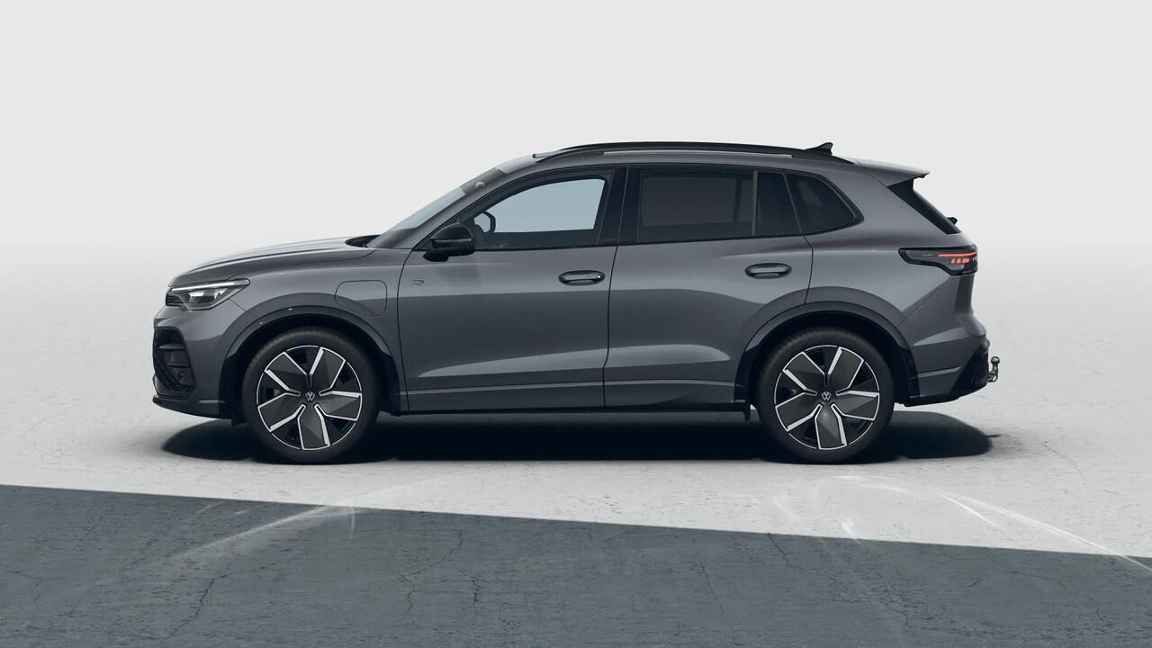 Volkswagen TIGUAN 1.5 eHybrid 272 6DSG R-Line Edition Automaat | Black Style Pakket