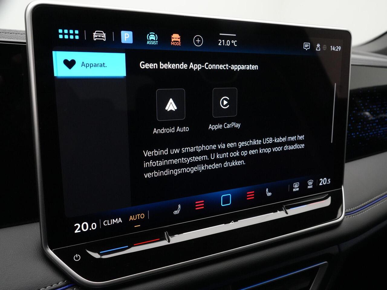 Volkswagen TIGUAN 1.5 eHybrid 204 pk R-Line Edition | Panoramadak | Stoel-/stuurverwarming | Park Assist Plus | Side Assist | Carplay | ergoActive Sportstoelen | 20 inch