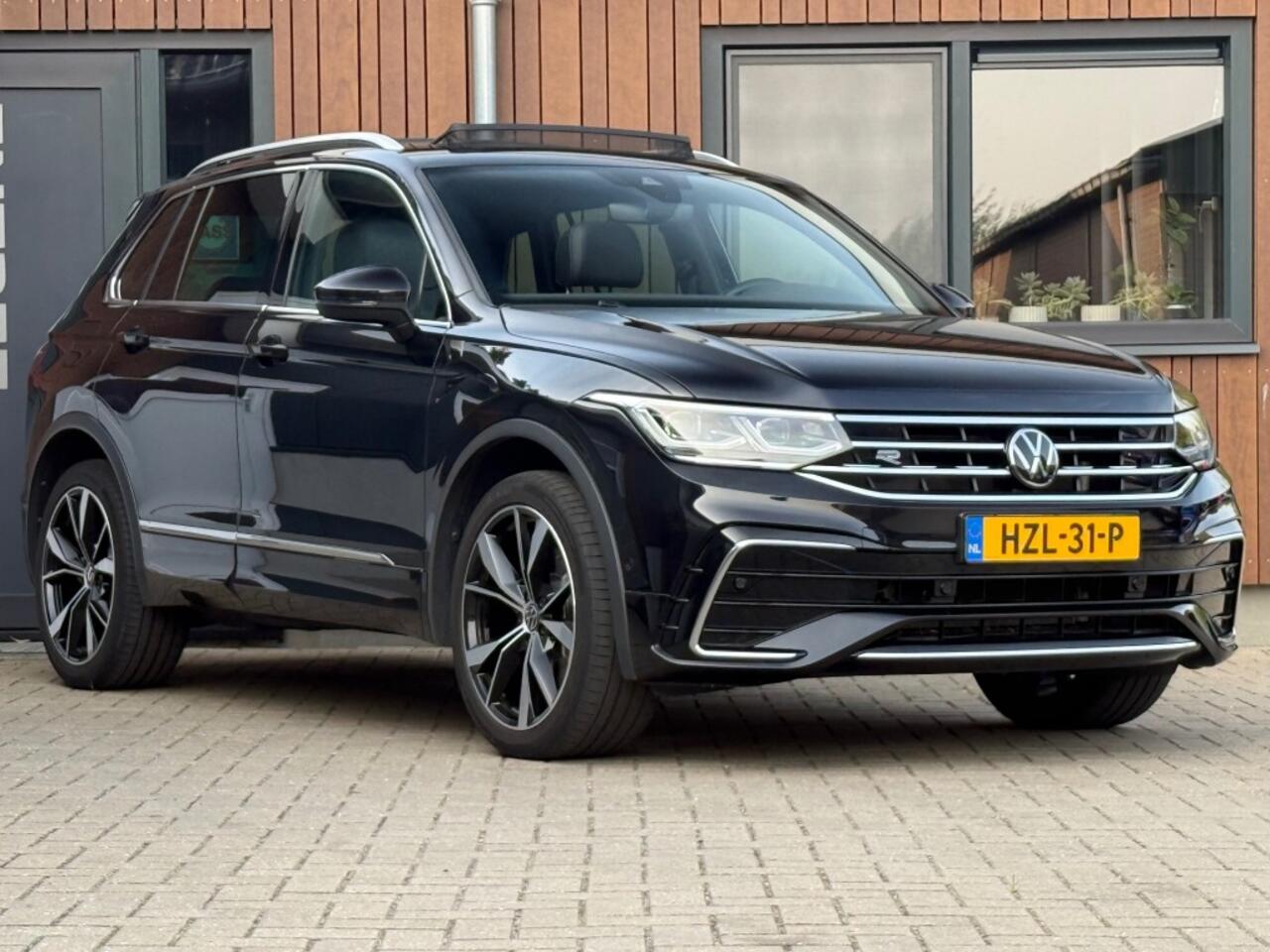 Volkswagen TIGUAN 1.4 TSI Hybrid R-Line Pano Trekhaak 20''