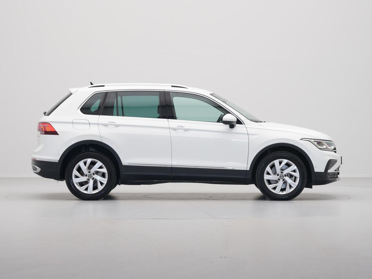 Volkswagen TIGUAN 1.4 TSI 245pk eHybrid Elegance Navigatie Camera Matrix Led Stoelverwarming 230