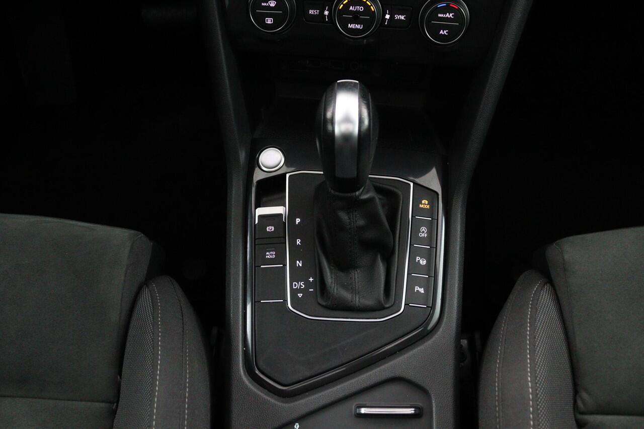 Volkswagen TIGUAN Allspace 1.5 TSI R*AUTOM*ECC*ACC*NAVI*HAAK*CAM*CARPLAY*PANO