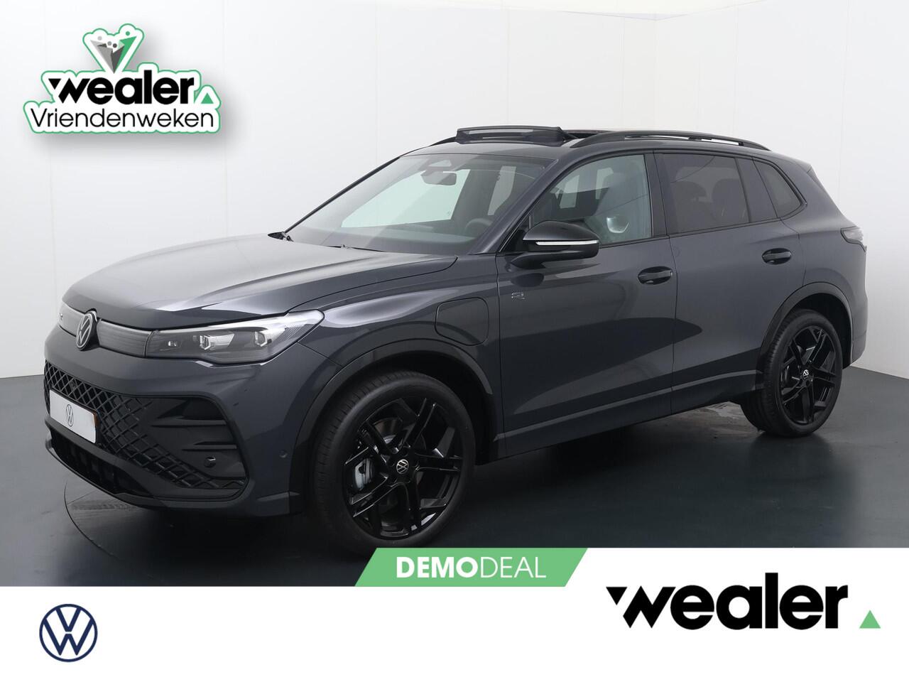 Volkswagen TIGUAN 1.5 eHybrid 272pk R-Line Edition DSG | Black Style | Assistance Plus pakket | Comfort pakket |