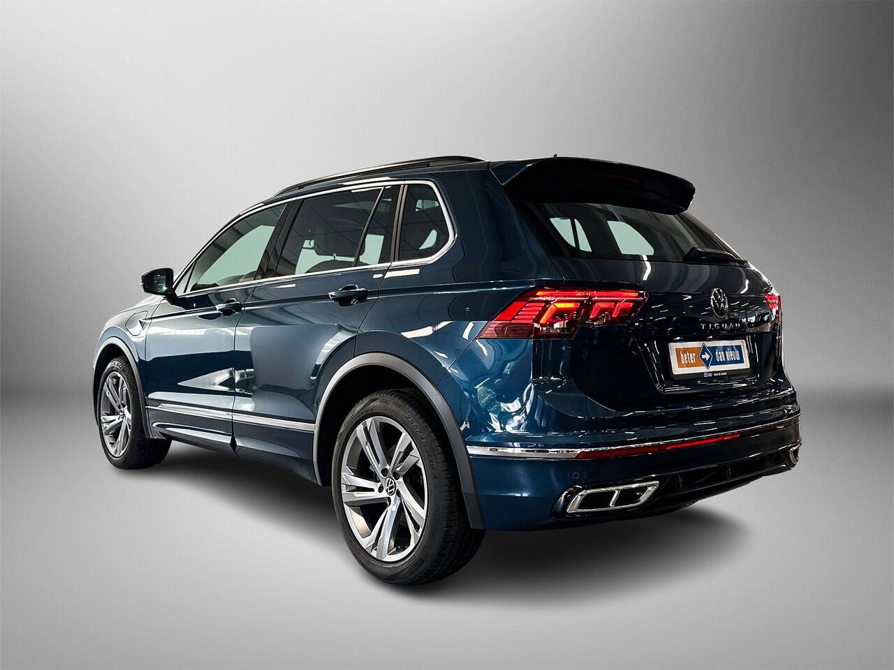 Volkswagen TIGUAN 1.4 245pk TSI eHybrid R-Line Business+ Verwarmbaar stuurwiel | Panoramisch schuif-, kanteldak | Koplampverlichting LED 'Matrix' (IQ.Light)