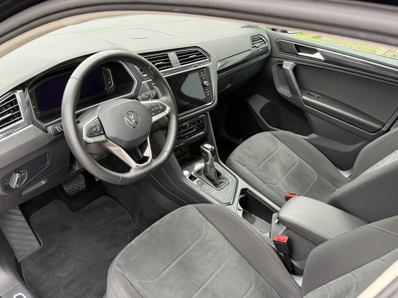 Volkswagen TIGUAN 1.4 TSI 245pk DSG eHybrid Elegance / Carplay / Panoramadak / LED / 18" lmv / SOH 91%