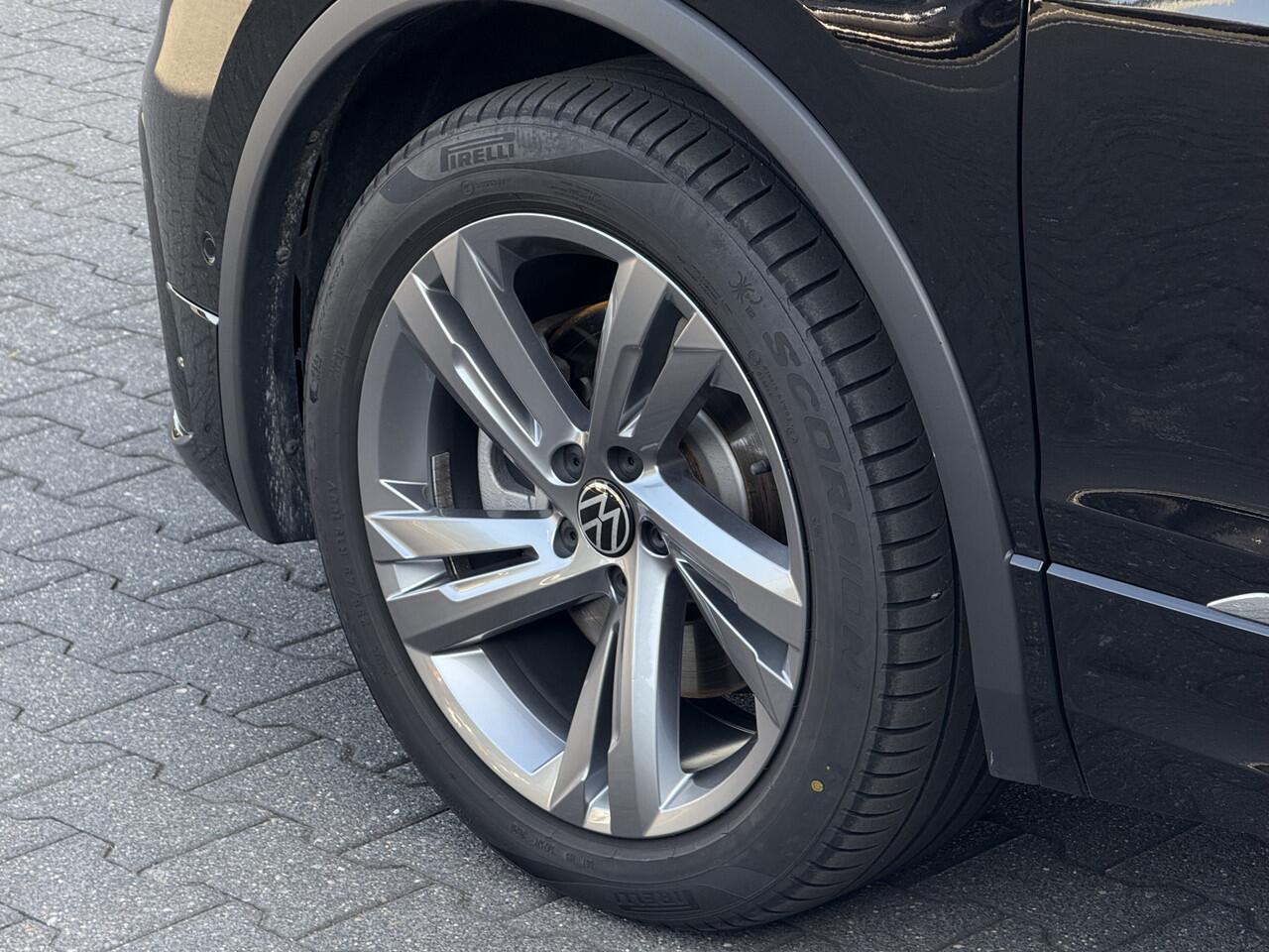 Volkswagen TIGUAN 1.4 TSI eHybrid R-Line Business+ Panodak / Dodehoek / Navi / Camera / Clima