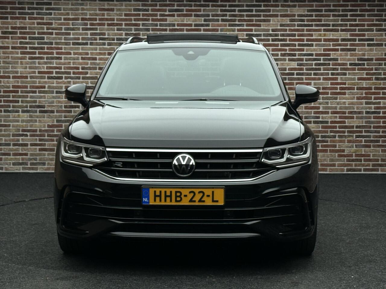Volkswagen TIGUAN 2.0 TSI 4Motion R Line Allspace Panorama IQ Headup Trekhaak 7P