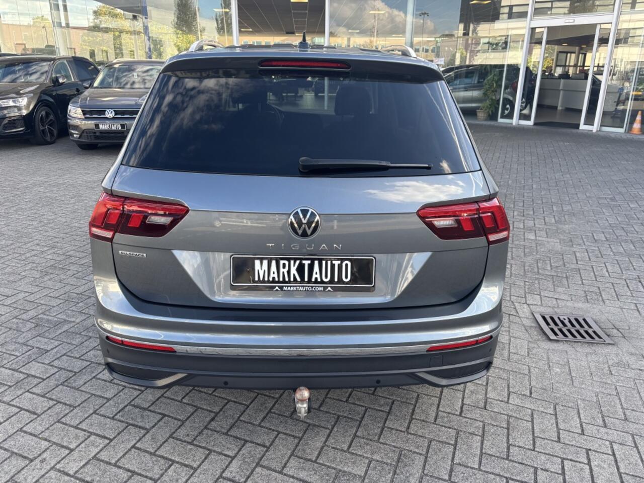 Volkswagen TIGUAN 1.5 TSI Comfl. Business Trekhaak Massage 7pers!