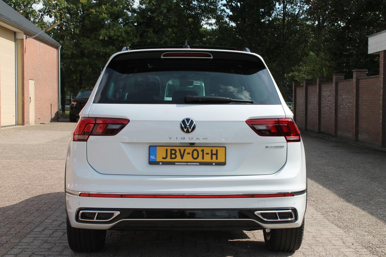 Volkswagen TIGUAN 1.4 TSI eHybrid R-Line Business+ | IQ | Pano | Trekhaak | Carplay