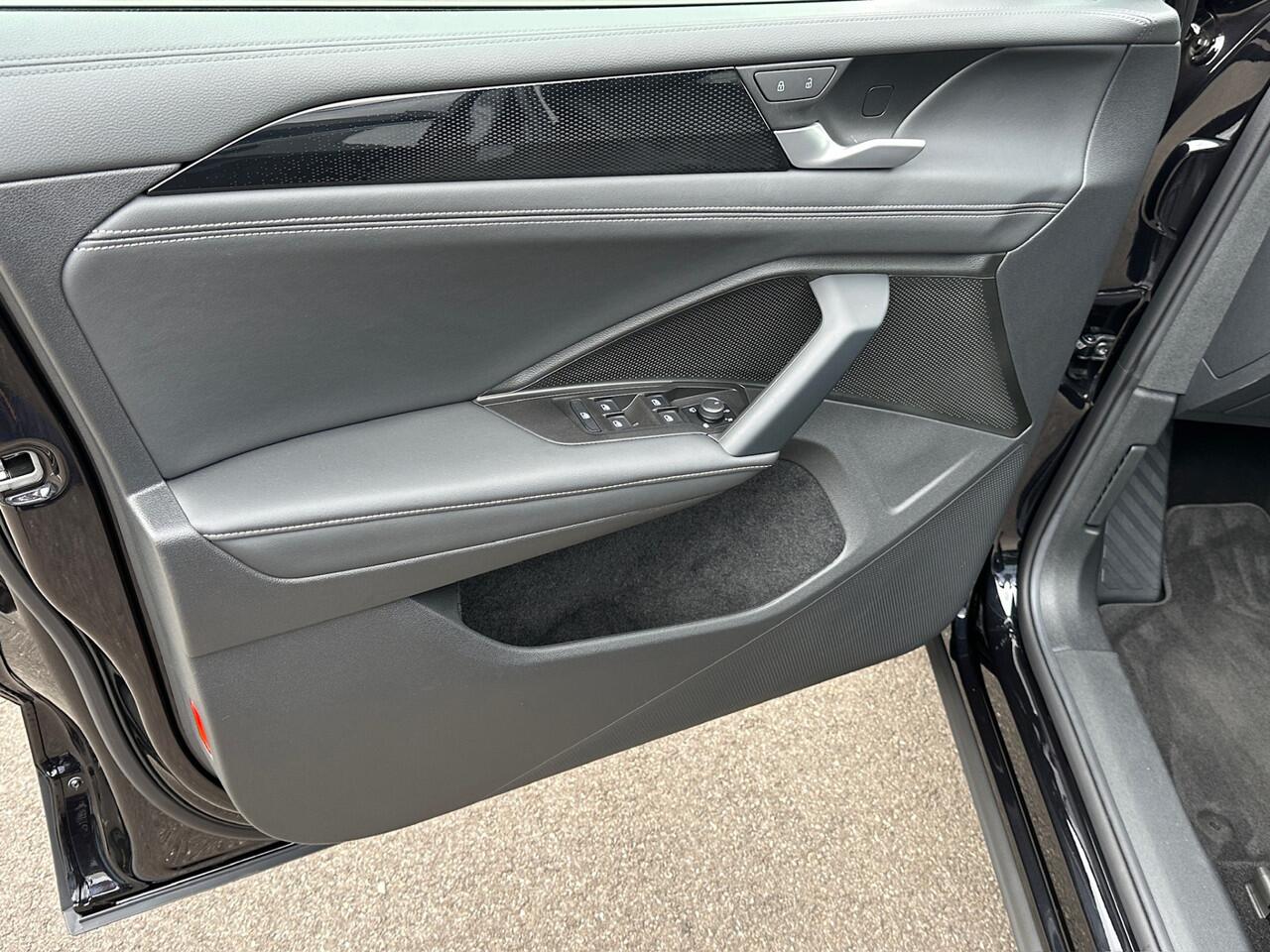 Volkswagen TIGUAN 1.5 eTSI Life | Trekhaak | Camera | Trekhaak | Dode hoek | Rijklaar incl. garantie