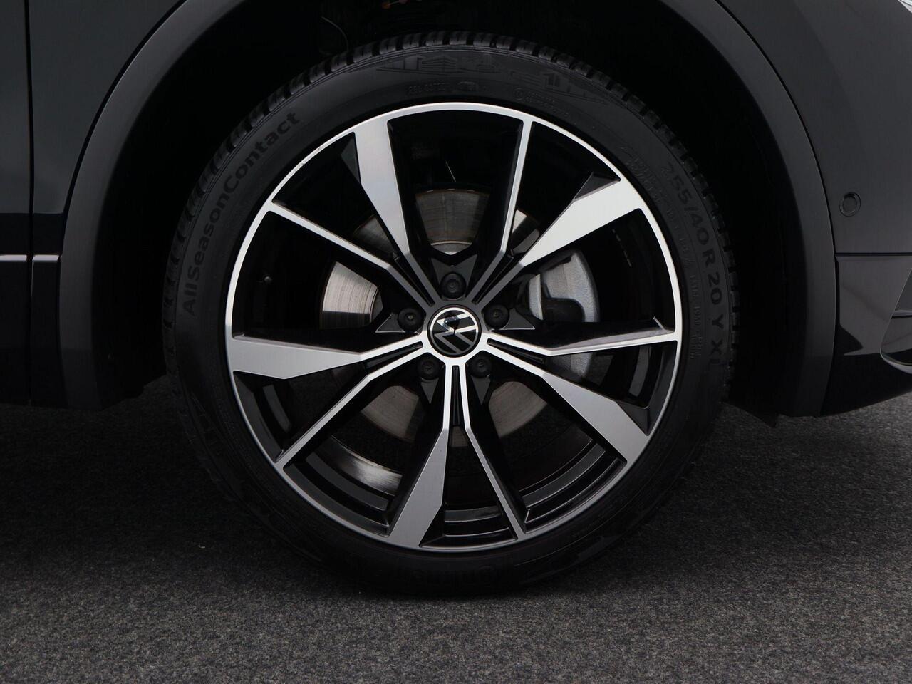 Volkswagen TIGUAN 1.4 TSi 245 Pk eHybrid R-Line Business Automaat | Trekhaak | LED | Stoel en Stuur Verwarming | Adaptive Cruise | Carplay | Navigatiesysteem | Parkeersensoren | Camera | Elektrische Achterklep | 20 Inch | 30.380 Km!!