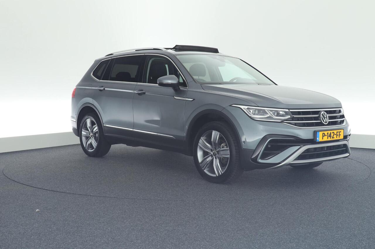 Volkswagen TIGUAN Allspace 1.5 TSI 150pk DSG Elegance Panoramadak Virtual cockpit Camera Navigatie ACC Clima