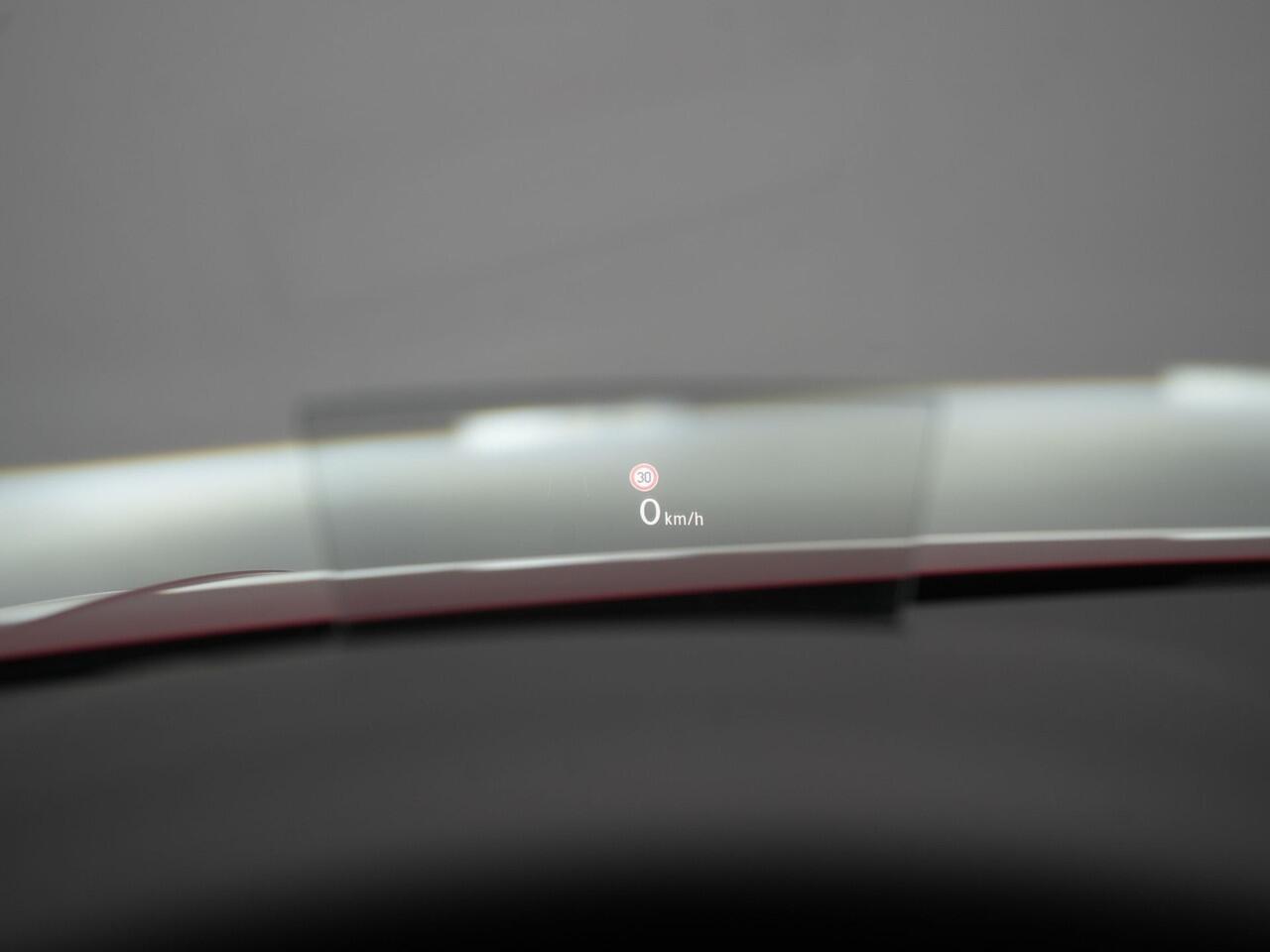 Volkswagen TIGUAN 1.4 TSI eHybrid Elegance Plug In Hybrid 245pk Dealer O.H. PHEV | Trekhaak Af Fabriek | Panodak | Head Up | Adaptive Cruise | 360 Camera | Alcantara Stoelen Massage & Verwarmd | IQ Light | Sfeerverlichting | Stuur Verwarmd | Apple Carplay |