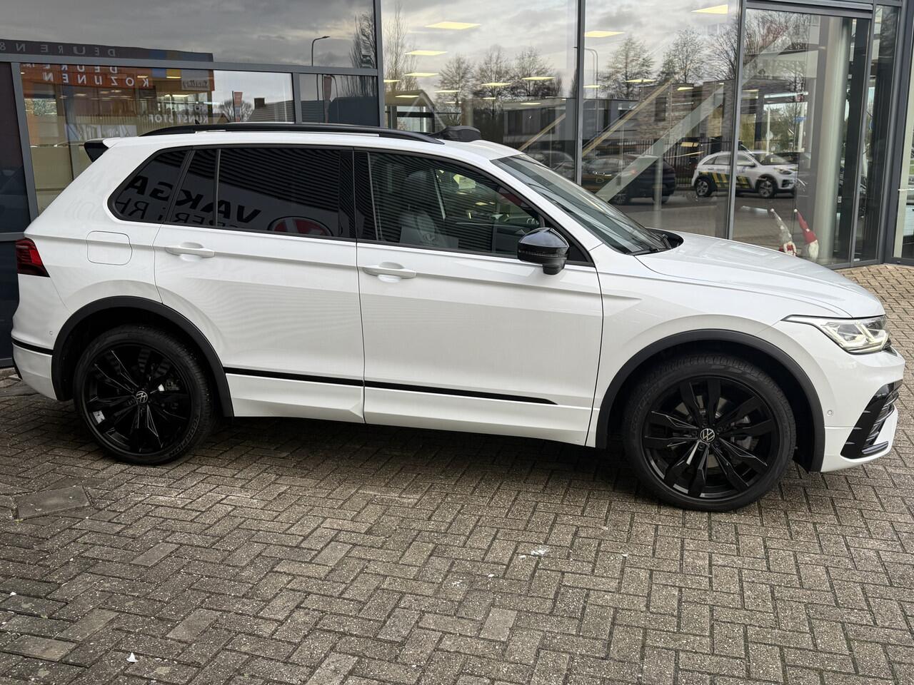Volkswagen TIGUAN 1.4 TSI eHybrid R-Line BLACK STYLE PHEV,NAVI/360CAM,PANO,20INCH,TREKHAAK