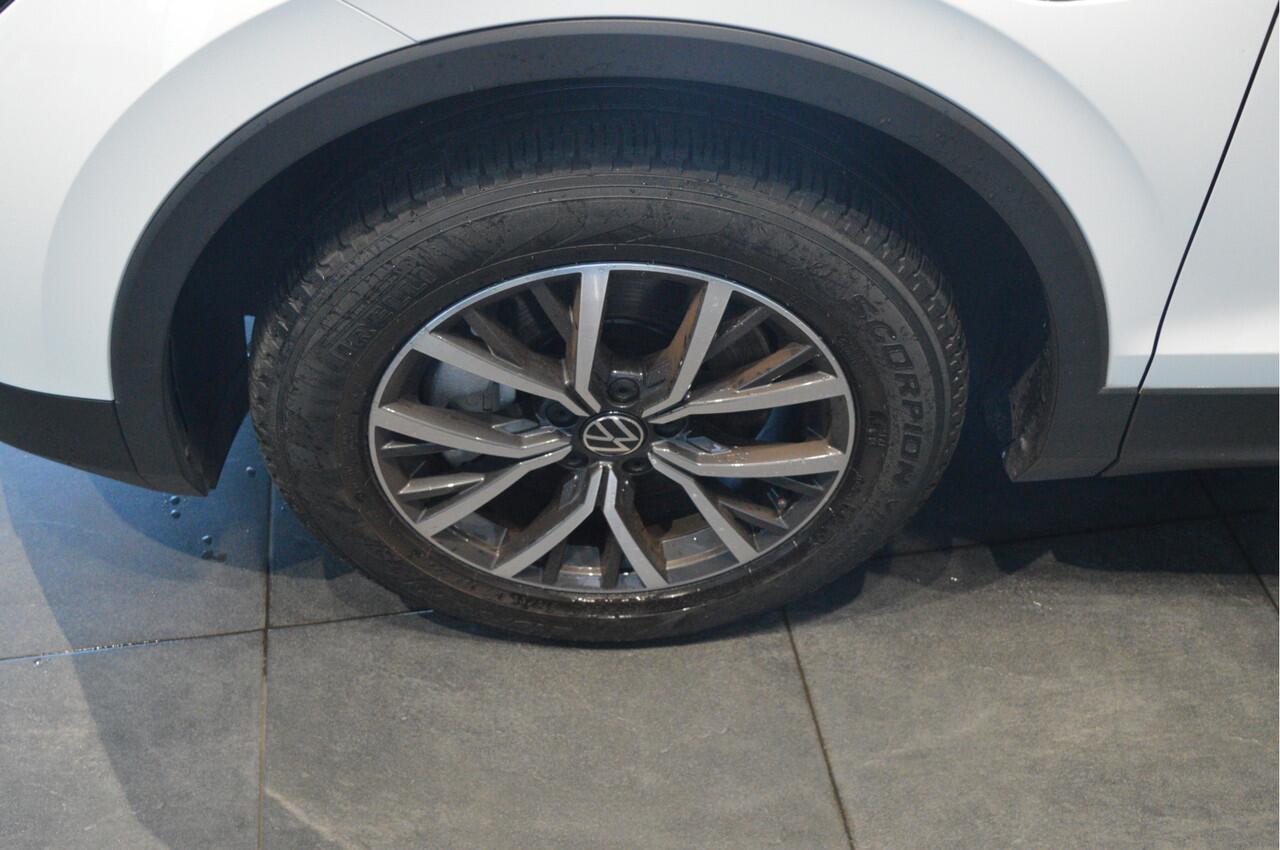 Volkswagen TIGUAN 1.4 TSI eHybrid pano led pdc head up 245 pk !!