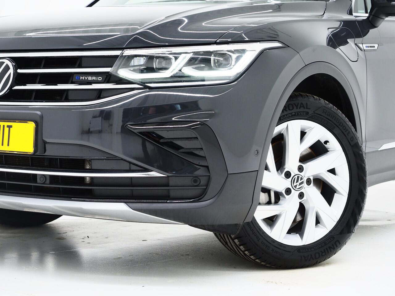 Volkswagen TIGUAN 1.4 TSI eHybrid Elegance Exclusive | Panoramadak | Trekhaak | Leder | 360 | Adaptive Cruise | Keyless | Carplay