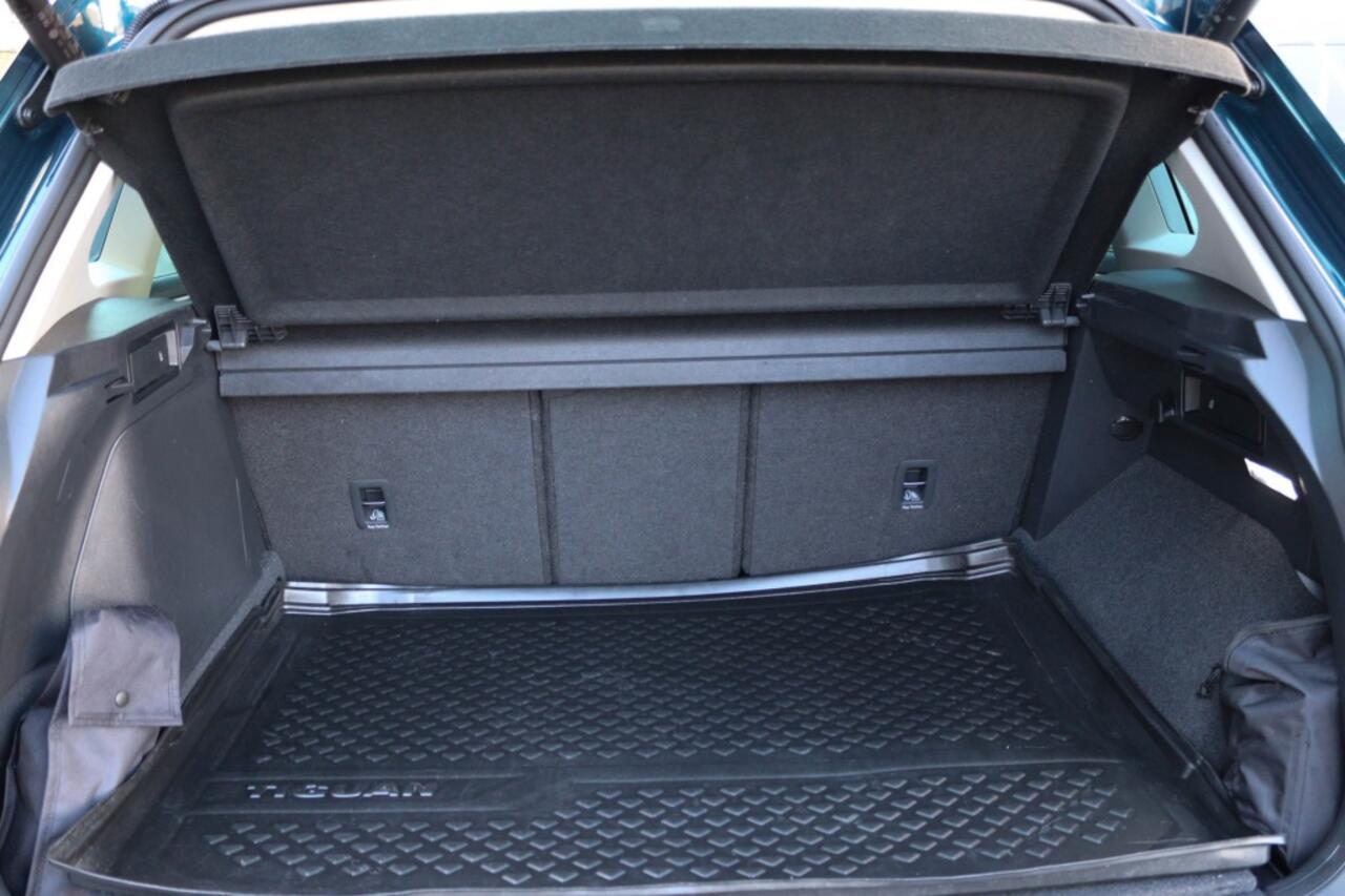 Volkswagen TIGUAN 1.4 Life Business eHybrid PHEV 360 Camera l Blindspot l Camera