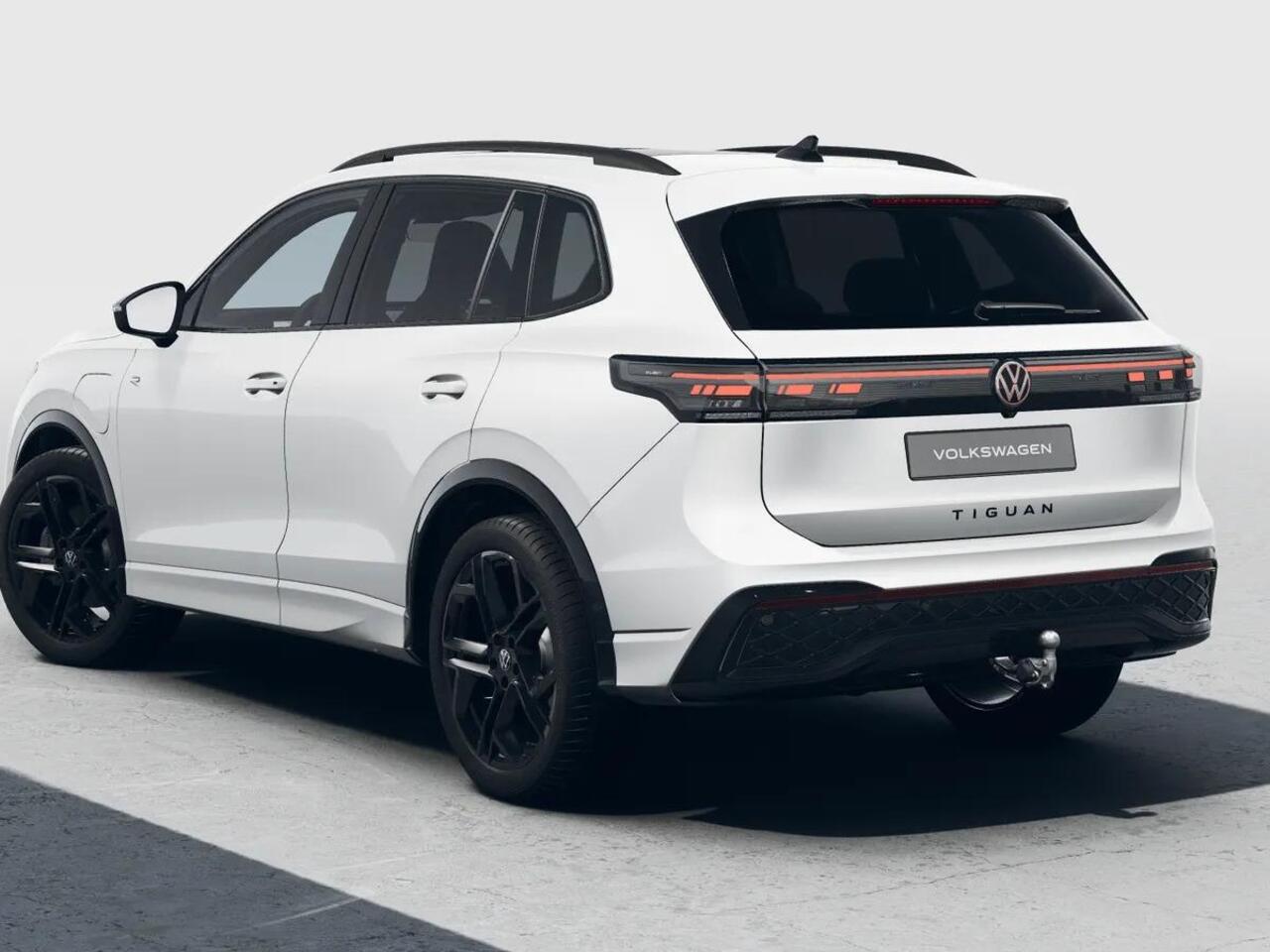 Volkswagen TIGUAN R-Line Edition 1.5 eHybrid 150 kW / 204 PK SUV 6 v