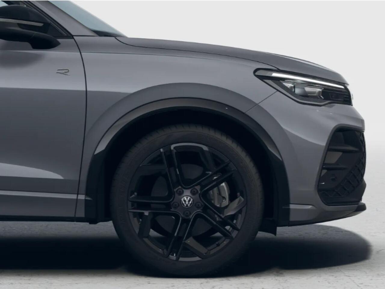 Volkswagen TIGUAN R-Line Edition 1.5 eHybrid 204 PK 6 versn. DSG · Black Style Pakket · Comfort Pakket · Trekhaak inklapbaar, met elektrische ontgrendeling, incl. aanhangermanoeuvreerhulp Trailer Assist · Prijs is inclusief inruilpremie