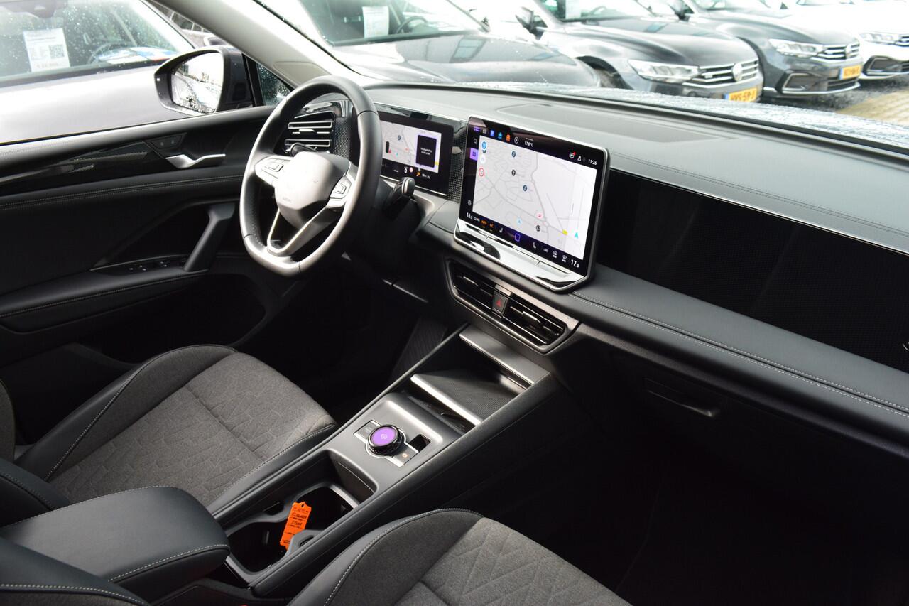 Volkswagen TIGUAN 1.5 eTSI Life | ACC | Camera | Winter Pakket | Fabrieksgarantie |