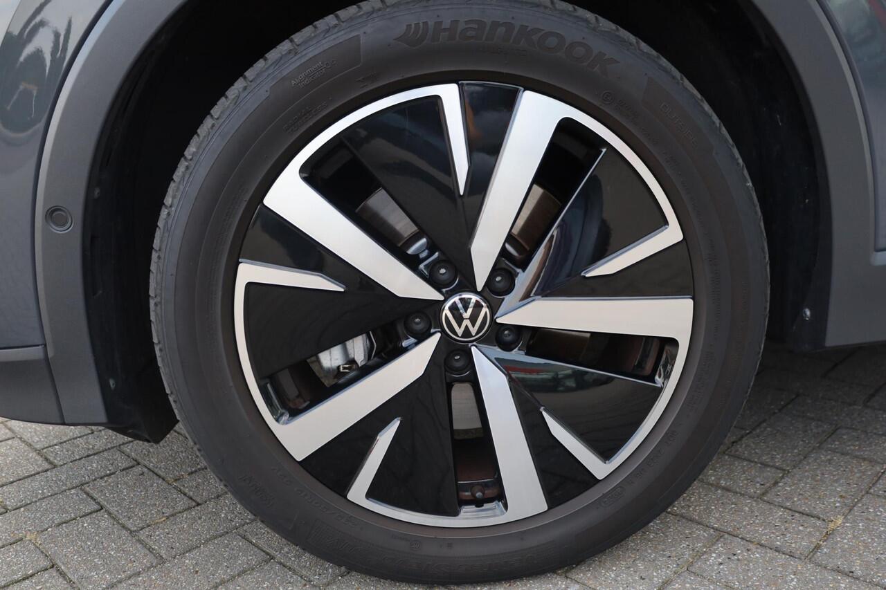 Volkswagen TIGUAN 1.5 eHybrid Life Edition wegklapbare trekhaak 19" lmv Design pakket met LED matrix stoel en stuurwielverwarming NL auto 48 mnd 100.000km garantie door ons nieuw geleverd