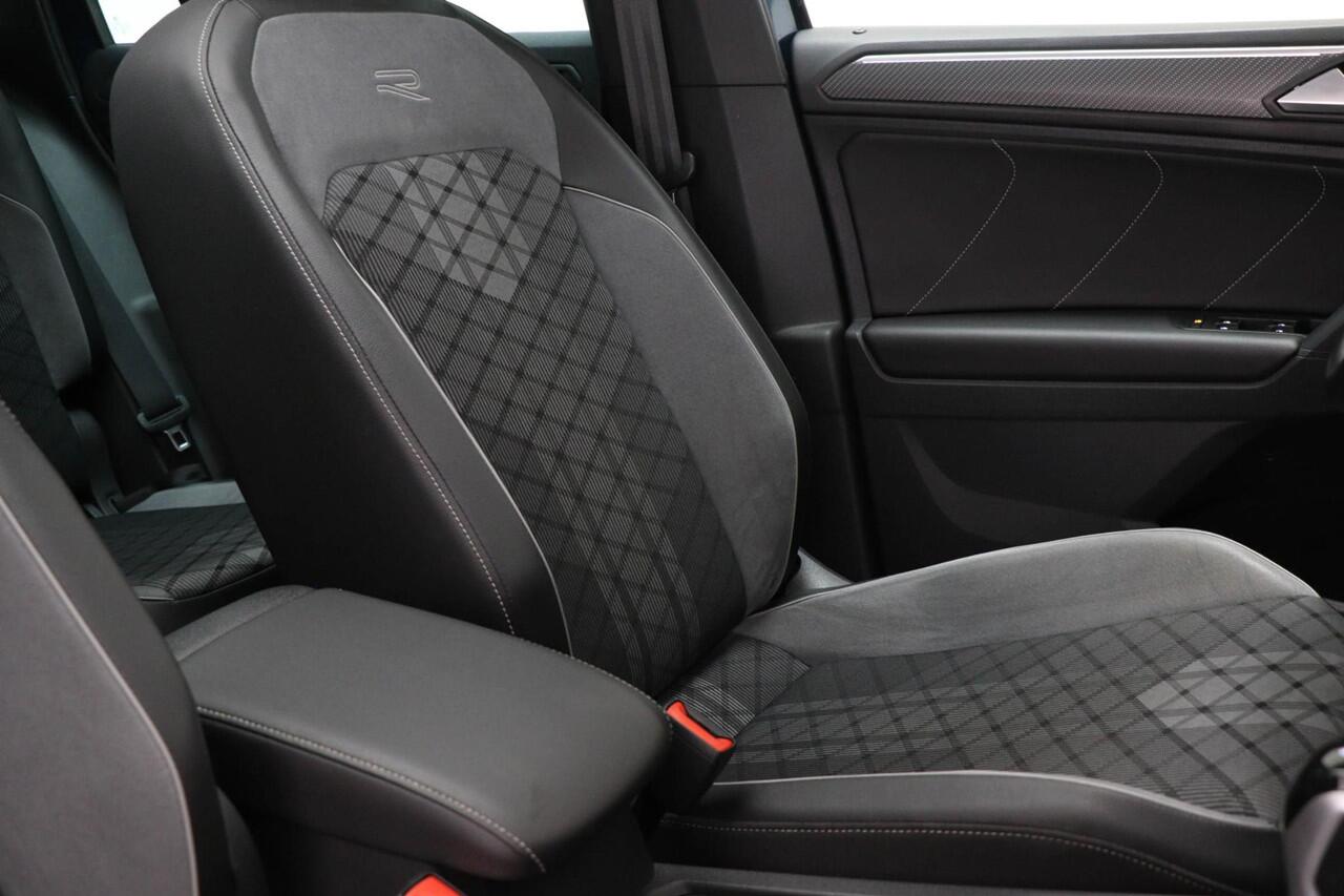 Volkswagen TIGUAN 1.4 TSI eHybrid R-Line Business+ | PANORAMADAK | MATIRX LED | APPLE | CAMERA