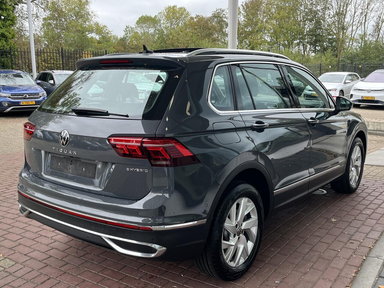 Volkswagen TIGUAN 1.4 TSI eHybrid Elegance / Trekhaak / Panorama dak / 360 Camera / Suéde bekleding / IQ Led / Head up display