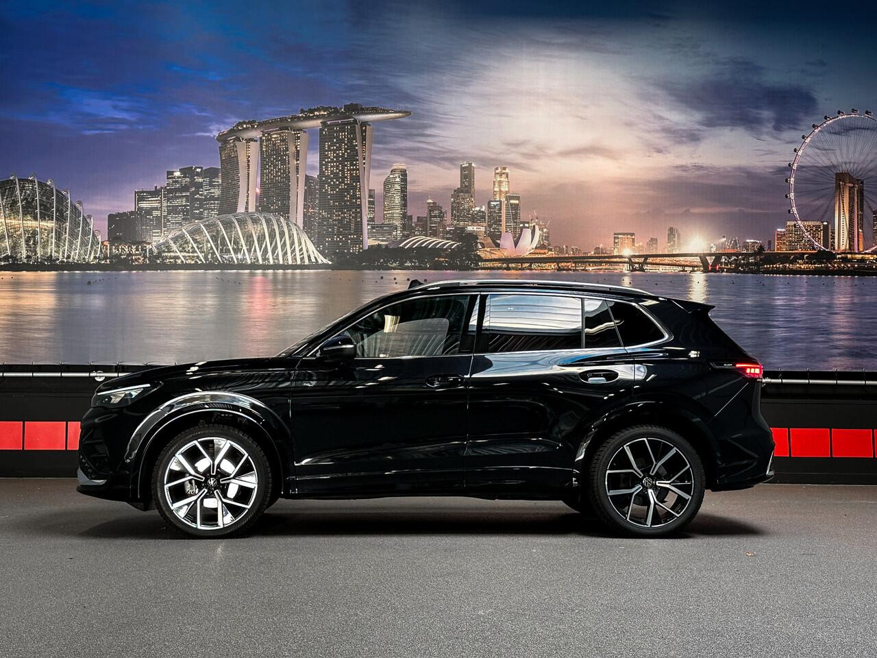 Volkswagen TIGUAN 1.5 eTSI 3x R-Line H|K|HUD|Panorama|Sfeer|