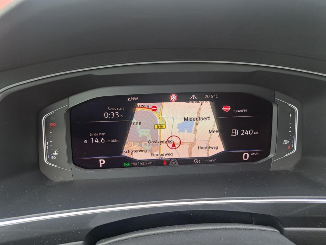 Volkswagen TIGUAN 1.5 TSI 150 Pk ACT R-Line Highline Panodak Digital Cockpit