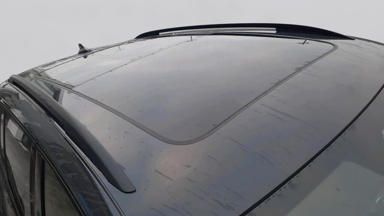 Volkswagen TIGUAN 1.5 eHybrid R-Line Edition 150KW 204pk Interieur style, Black style, Assistance pakket plus, Design pakket.Velgen 'leeds', 20 inch | DEMO | beschikbaarheid in overleg |