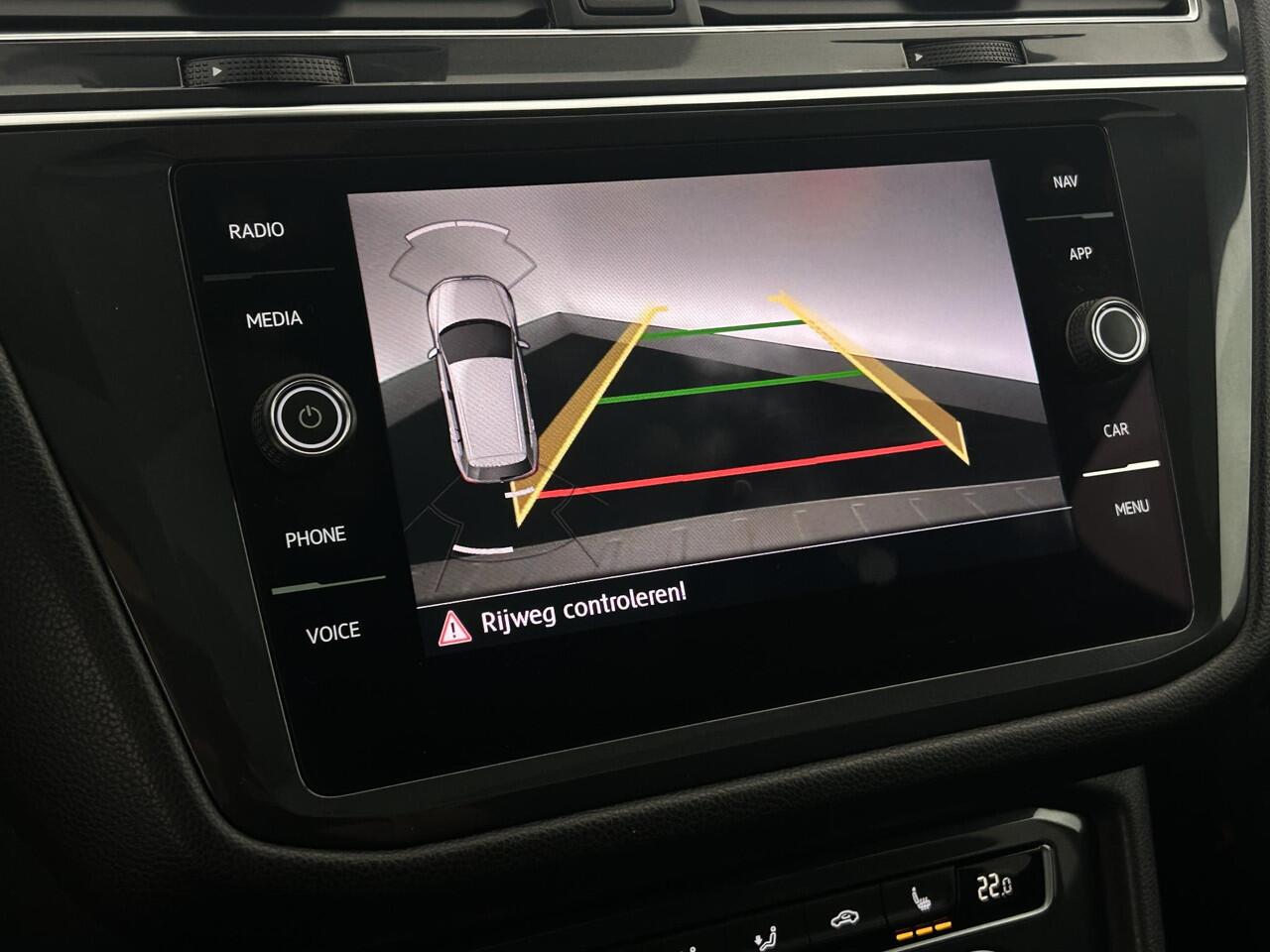 Volkswagen TIGUAN Allspace 2.0 TSI 190pk 4Motion 2x R-Line Trekhaak Camera Keyless Leder Memory Led Panoramadak Virtual Cockpit Navigatie