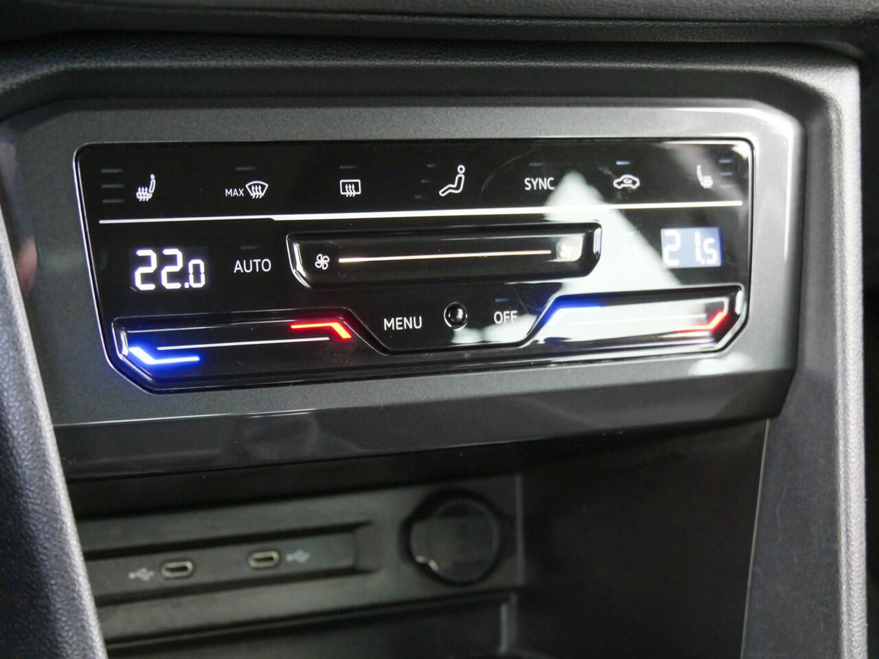 Volkswagen TIGUAN 1.4 TSI 150PK eHybrid Business+ | CAMERA | APPLE CARPLAY | NAVIGATIE |