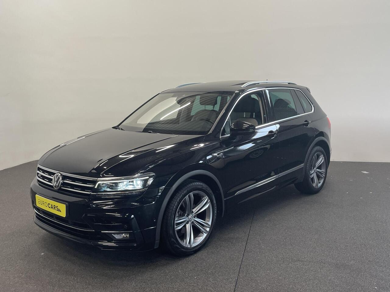Volkswagen TIGUAN 1.5 TSI 150pk DSG R-Line Platinum Panoramadak Navigatie Apple Carplay/Android Auto Camera Parkeersensoren Adaptive Cruise Control Leder Memory stoelen Stoelverwarming Elektrische achterklep Climate Control Virtual Cockpit