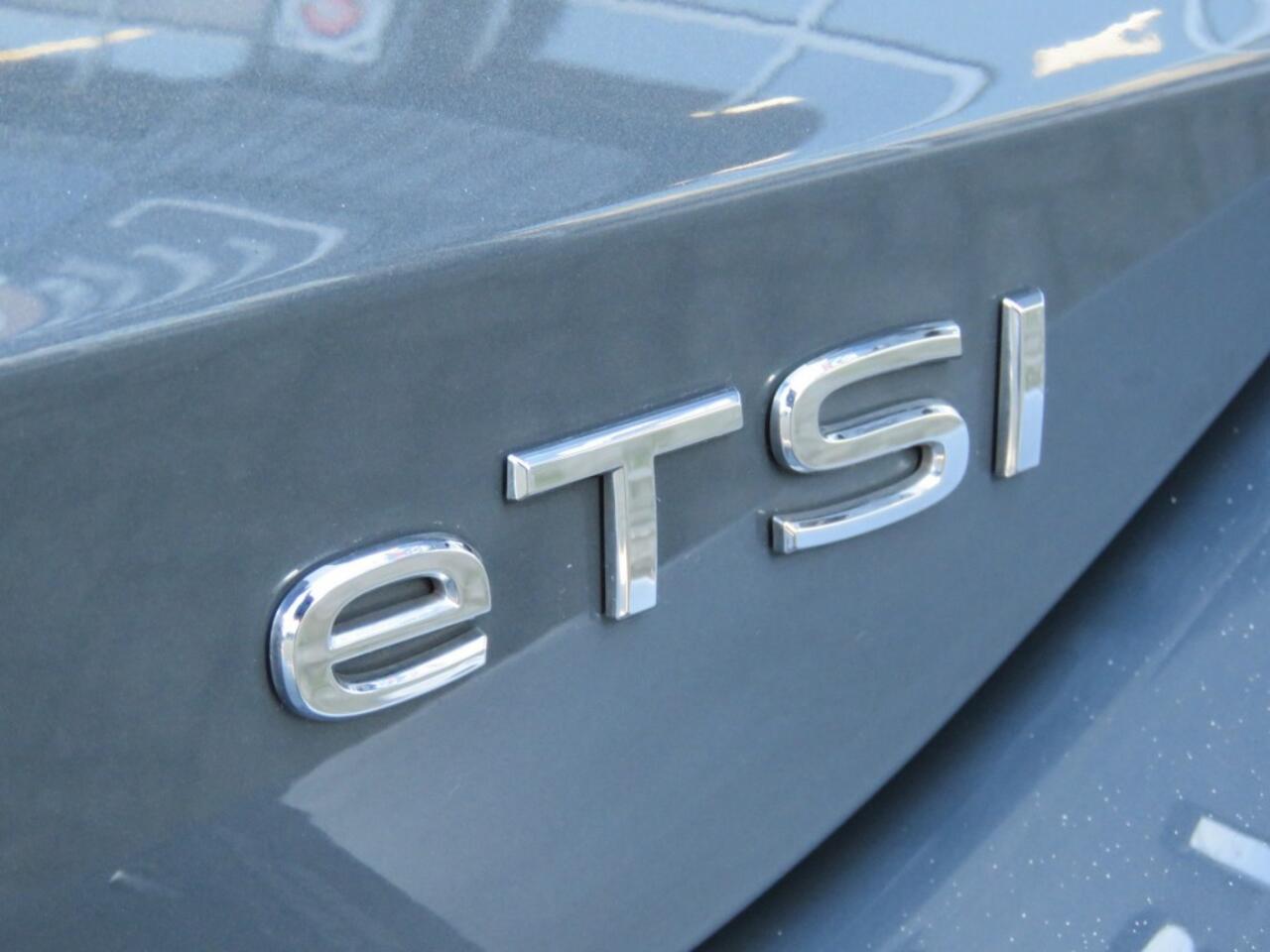 Volkswagen TIGUAN 1.5 eTSI 150pk DSG-aut. GOAL / 20 Inch / Trekhaak / Zwarte hemel / FABRIEKS garantie