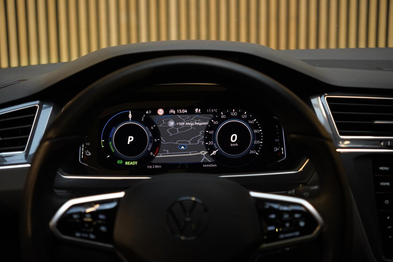 Volkswagen TIGUAN 1.4TSI/245PK eHybrid R-Line Blackstyle|2022|Panoramadak|19"Blackstyle|LED|Trekhaak|Cruise+ACC|Carplay/AndroidAuto|Navi