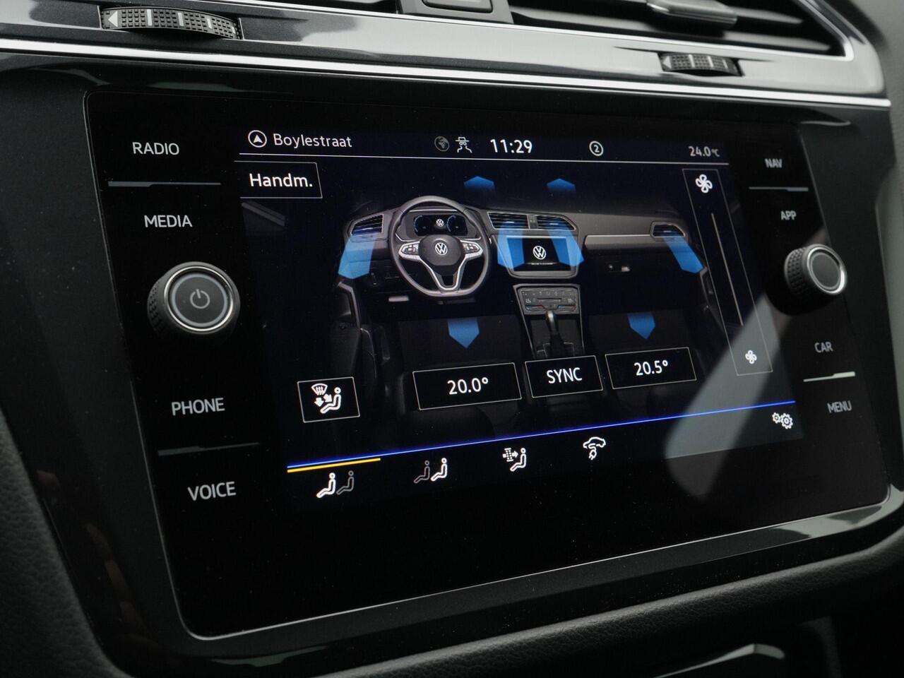 Volkswagen TIGUAN 1.4 TSI eHybrid 245 pk DSG R-Line Business+ | Panoramadak | IQ Light | Achteruitrijcamera | Park Assist | Cruise Control | Side Assist | 19 inch