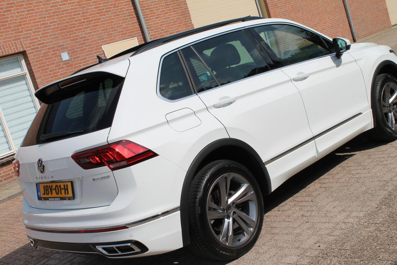 Volkswagen TIGUAN 1.4 TSI eHybrid R-Line Business+ | IQ | Pano | Trekhaak | Carplay