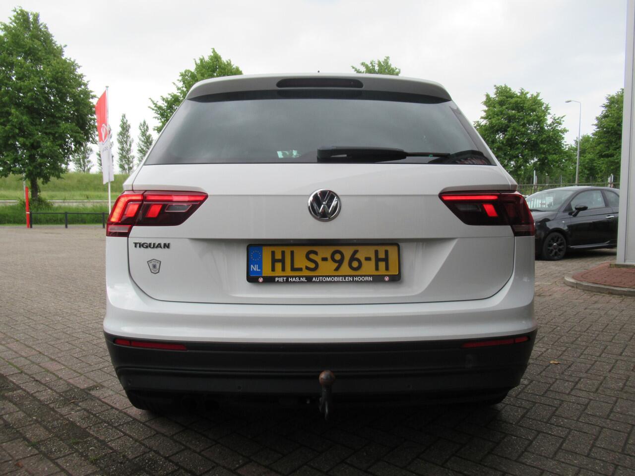 Volkswagen TIGUAN 1.4 TSI Comfortline Business | Clima-Airco | Navigatie | Stoelverwarming | Incl. BOVAG Garantie | Parkeersensoren | Bluetooth |