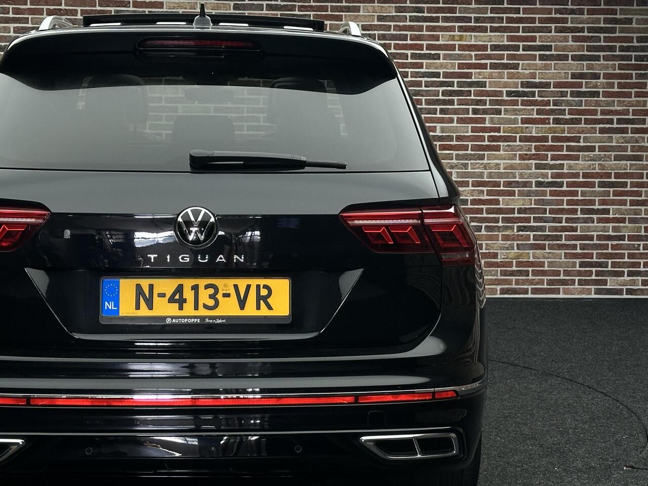 Volkswagen TIGUAN Allspace 1.5 TSI R-Line 7-PERSOONS 7P IQ HEADUP PANORAMA 3X R