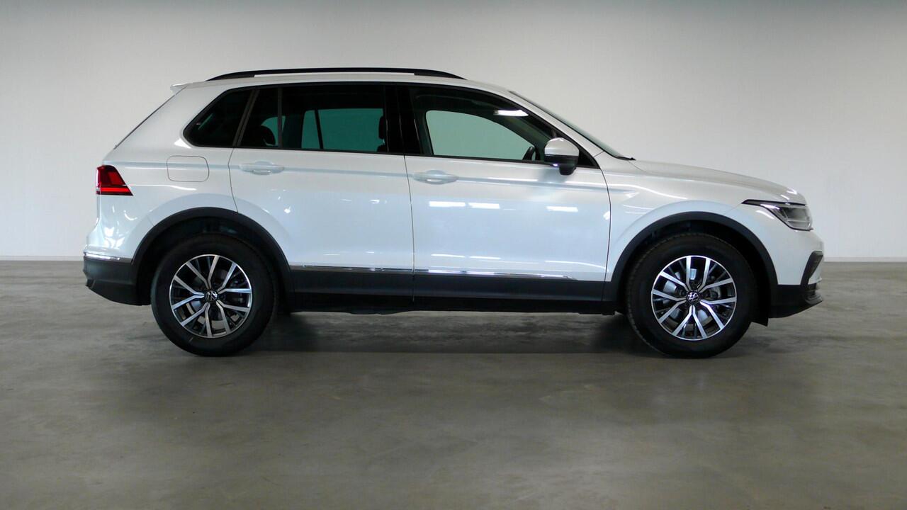Volkswagen TIGUAN 1.5 TSI Life | 1 jr BOVAG garantie | Ergo seats | Trekhaak | 1e eigenaar