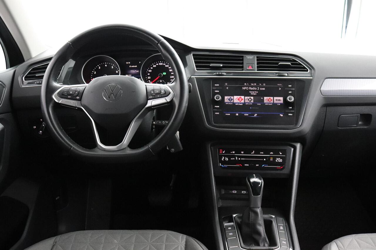 Volkswagen TIGUAN 1.5 TSI 150pk DSG Life | Trekhaak | Stoelverwarming | Carplay/Android Auto |