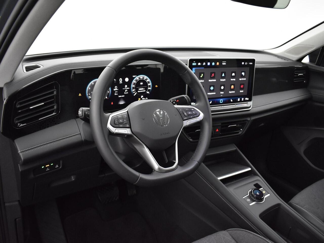 Volkswagen TIGUAN 1.5 eTSI 130pk DSG Life Edition · Camera · Apple/Android Car Play · Navi · Stoel&stuur Verwarming · 17'' Inch · TOPDEAL