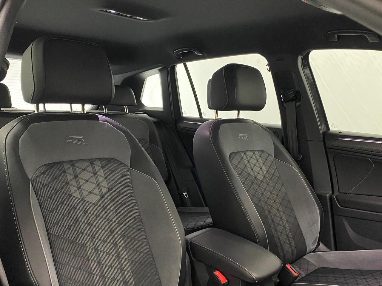 Volkswagen TIGUAN 1.4 TSI eHybrid R-Line Business+ 180 KW Camera Trekhaak IQ Matrix Koplampen 19 Inch ACC